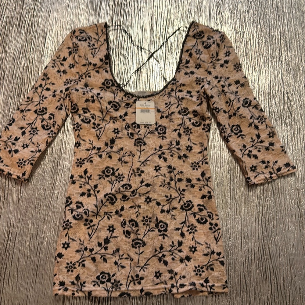 Free People top small size crossed stripes back nwt